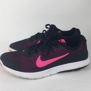 Women’s Nike Sneakers size 7.5